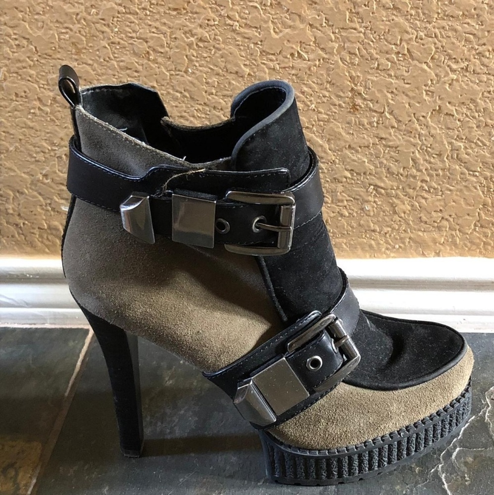 Stylish nubuck booties